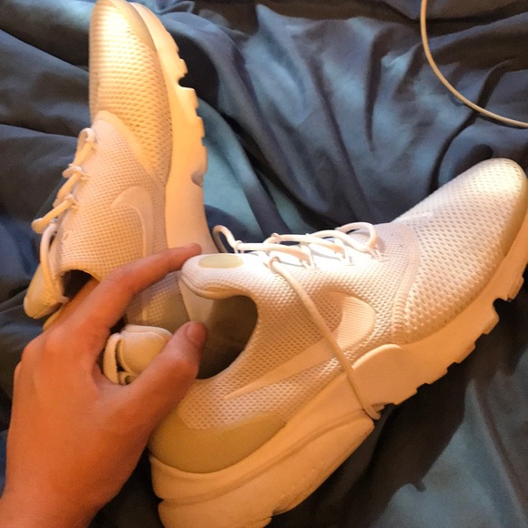 Shoes - Picture 2 of 3